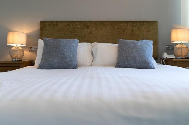 Hotel The Cliff & Cardigan